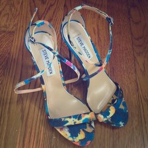 Steve Madden floral heels